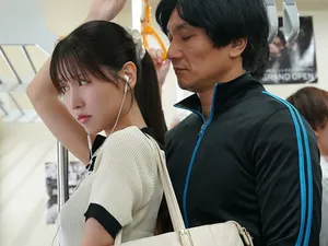 Câu lạc bộ đam mê đọc sách nhưng có gì đó sai sai